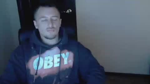 lev1ngston online show from January 19, 2025, 1:44 pm