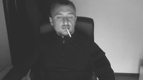 lev1ngston online show from September 14, 2025, 6:29 pm