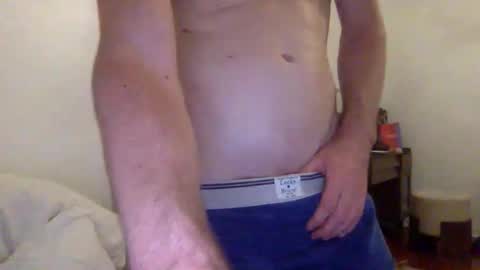 Snapshot of levbla chatting on June 8, 2026, 2:12 am levbla online show from June 8, 2026, 2:12 am