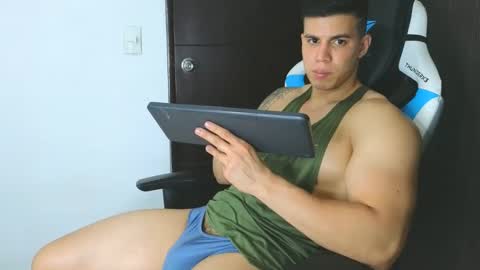 Snapshot of levelingg chatting on December 6, 2024, 3:30 am levelingg online show from December 6, 2024, 3:30 am