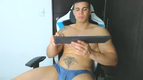 Snapshot of levelingg chatting on December 6, 2024, 6:37 am levelingg online show from December 6, 2024, 6:37 am