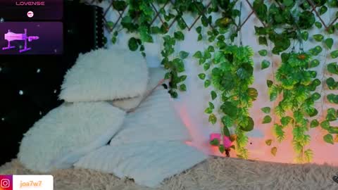 Levi  online show from September 22, 2025, 12:51 pm