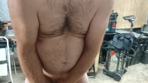 lewandowski82 online show from November 19, 2025, 1:16 am