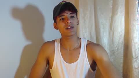i  am lewis ly EDUARDO MEMDOZA15 online show from February 27, 2026, 3:34 pm