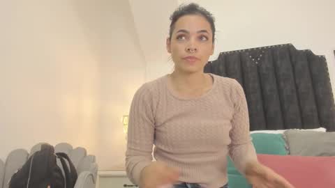 Snapshot of lexa_25_ chatting on November 17, 2025, 11:54 pm online show from November 17, 2025, 11:54 pm