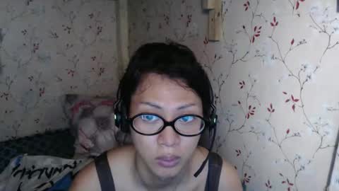 Hev Lexi online show from April 19, 2026, 1:32 pm