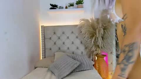 lexi__palmer online show from June 16, 2026, 11:57 am