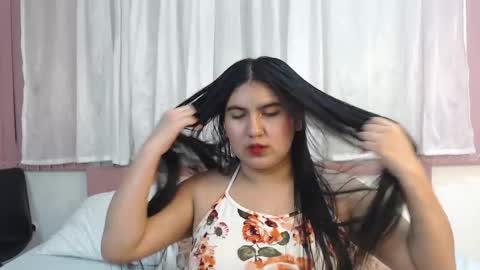 Gabrielle online show from November 17, 2025, 9:48 am