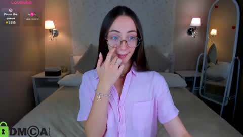 Snapshot of lexi_split chatting on July 17, 2026, 5:58 am Lexi GTM2 MonWedThurSatSun 1000am-400pm online show from July 17, 2026, 5:58 am