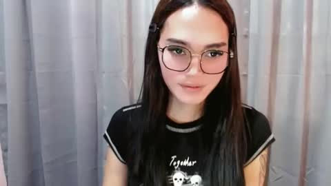 lexibabe_ online show from April 26, 2026, 5:38 am