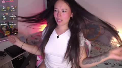 Snapshot of lexie_babe chatting on September 29, 2025, 11:20 pm Lexie Thompson 8pm 0000am -5 online show from September 29, 2025, 11:20 pm