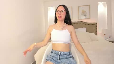 lexie_collins online show from March 3, 2026, 1:17 pm