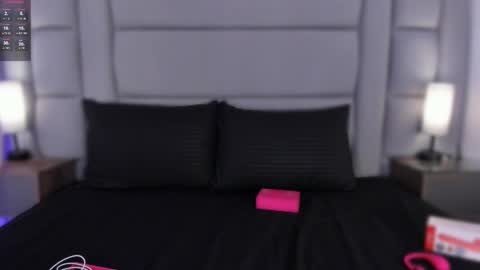 lexiee__ online show from February 21, 2026, 11:55 am