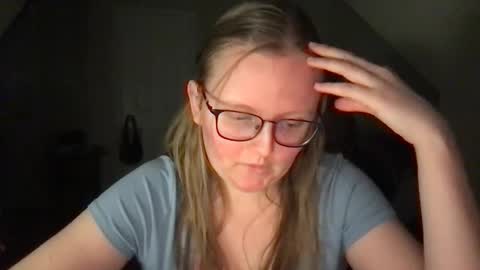 Snapshot of lexielilacs chatting on January 10, 2025, 2:14 am lexie online show from January 10, 2025, 2:14 am