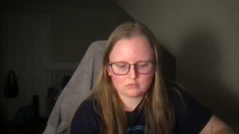 Snapshot of lexielilacs chatting on February 19, 2025, 11:57 pm lexie online show from February 19, 2025, 11:57 pm