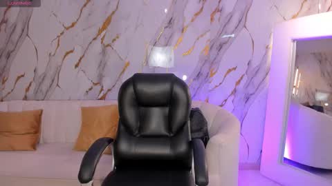 Lexie  online show from February 11, 2026, 7:52 pm