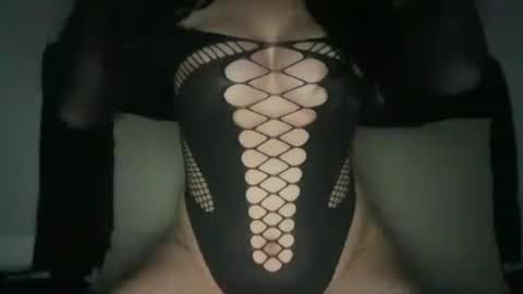 Snapshot of lexiex3lucero chatting on June 15, 2026, 8:49 am Lexieexx3 online show from June 15, 2026, 8:49 am