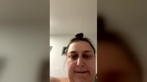 SoloAfterDark online show from May 15, 2026, 11:01 pm