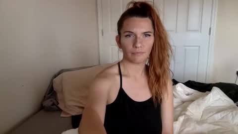 Snapshot of lexiial0 chatting on December 18, 2024, 8:14 pm Alexia L. online show from December 18, 2024, 8:14 pm