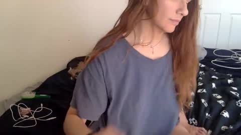 Snapshot of lexiial0 chatting on February 1, 2025, 5:16 pm Alexia L. online show from February 1, 2025, 5:16 pm