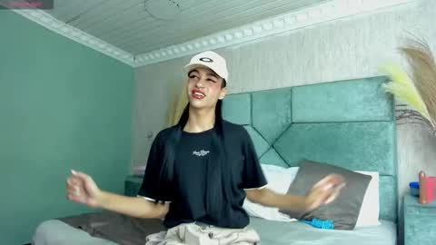 LexiiBoling online show from October 11, 2025, 11:58 pm