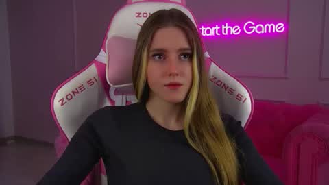 Lexi online show from November 28, 2025, 6:16 am