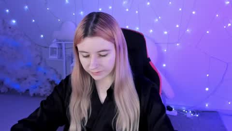 Lexi Wenford NO NUDE GODDESS online show from December 17, 2024, 4:01 am