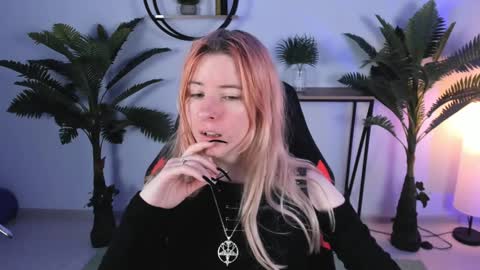 Lexi Wenford NO NUDE GODDESS online show from December 20, 2024, 2:41 am