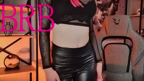 Lexi Wenford NO NUDE GODDESS online show from June 25, 2026, 5:12 am
