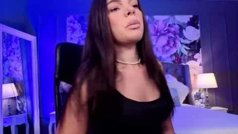 Lexi online show from July 1, 2026, 3:19 am