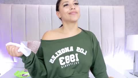 Snapshot of lexxi_gb chatting on October 14, 2025, 4:02 am lexxi_gb online show from October 14, 2025, 4:02 am