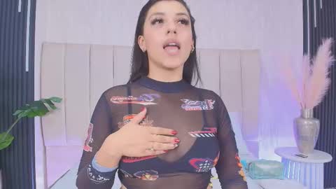 Snapshot of lexxi_gb chatting on November 12, 2025, 1:28 am lexxi_gb online show from November 12, 2025, 1:28 am