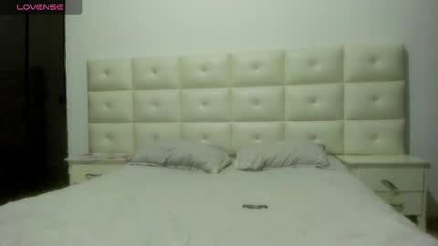 LEXXI online show from November 21, 2025, 8:40 pm