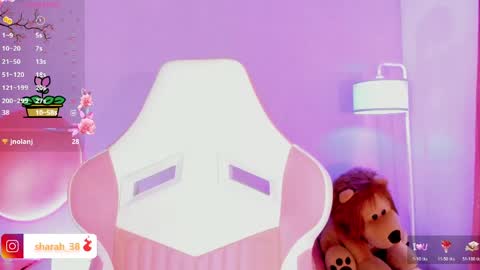 Snapshot of lexy_bran chatting on April 29, 2026, 5:30 pm lexy_bran online show from April 29, 2026, 5:30 pm