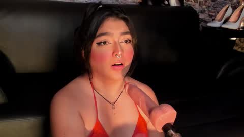 LEXY online show from December 19, 2025, 5:14 am