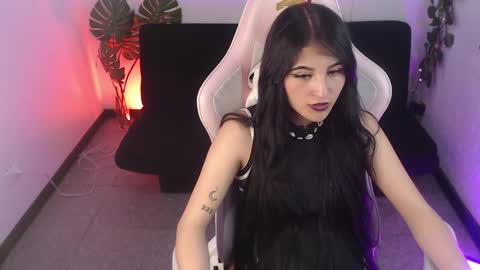 lexy_storm_18 online show from October 25, 2025, 1:51 pm