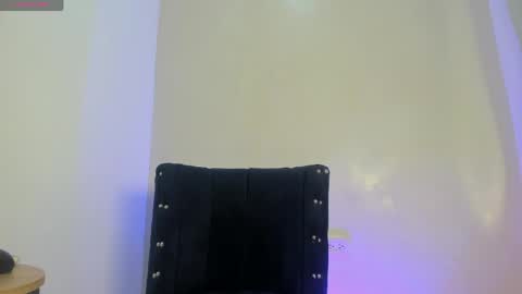  Lexy  online show from April 12, 2026, 11:59 am