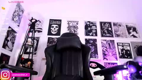 Snapshot of lexyjoyce chatting on February 3, 2026, 9:09 pm LexyJoyce online show from February 3, 2026, 9:09 pm