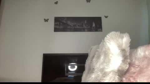 Lexyswetty online show from June 12, 2026, 2:27 pm