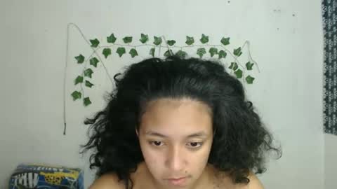 lolita online show from January 17, 2025, 7:19 am