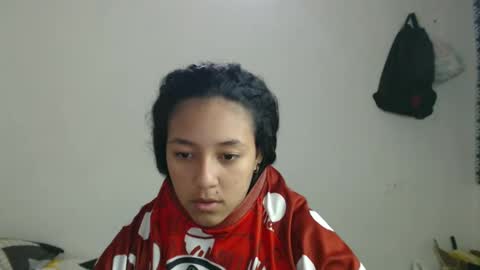 lolita online show from February 12, 2025, 3:27 pm