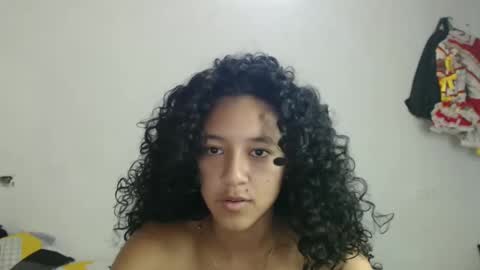 lolita online show from February 20, 2025, 2:24 pm