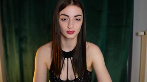Snapshot of leya_soft chatting on March 17, 2026, 5:05 pm leya_soft online show from March 17, 2026, 5:05 pm
