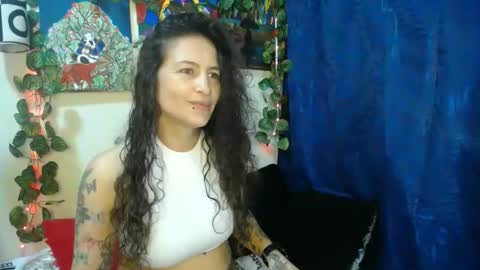 leyla_horny_bg online show from April 23, 2026, 11:40 pm