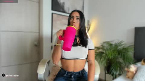 Snapshot of leyla_steel chatting on October 14, 2025, 4:19 pm INSTA leylasteel model online show from October 14, 2025, 4:19 pm