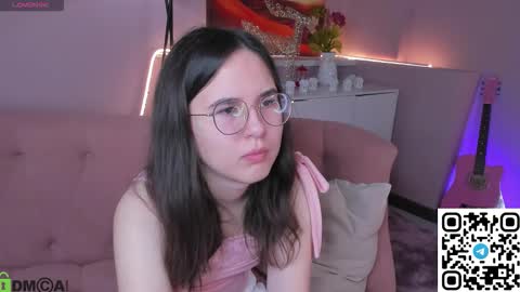 leylamirage online show from March 14, 2026, 12:21 pm