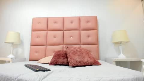 lhiamfitt online show from January 18, 2025, 5:59 pm