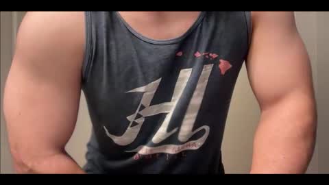 lhotboyl online show from November 12, 2025, 5:24 pm