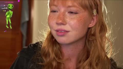 Li online show from October 4, 2025, 3:21 pm