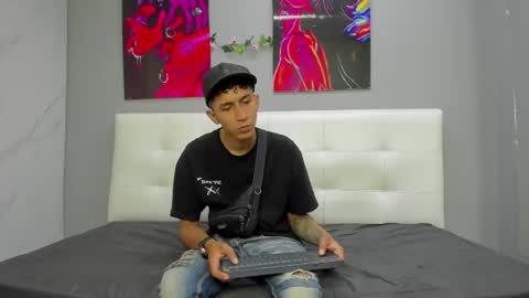 lia78couple online show from June 30, 2026, 8:43 pm